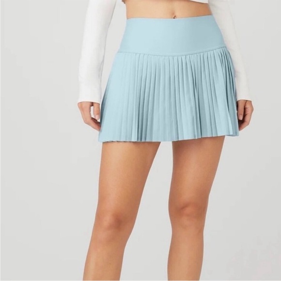 Alo Yoga Grand Slam Pleated Tennis Skirt in Chalk Light Blue Size Small - Picture 2 of 7